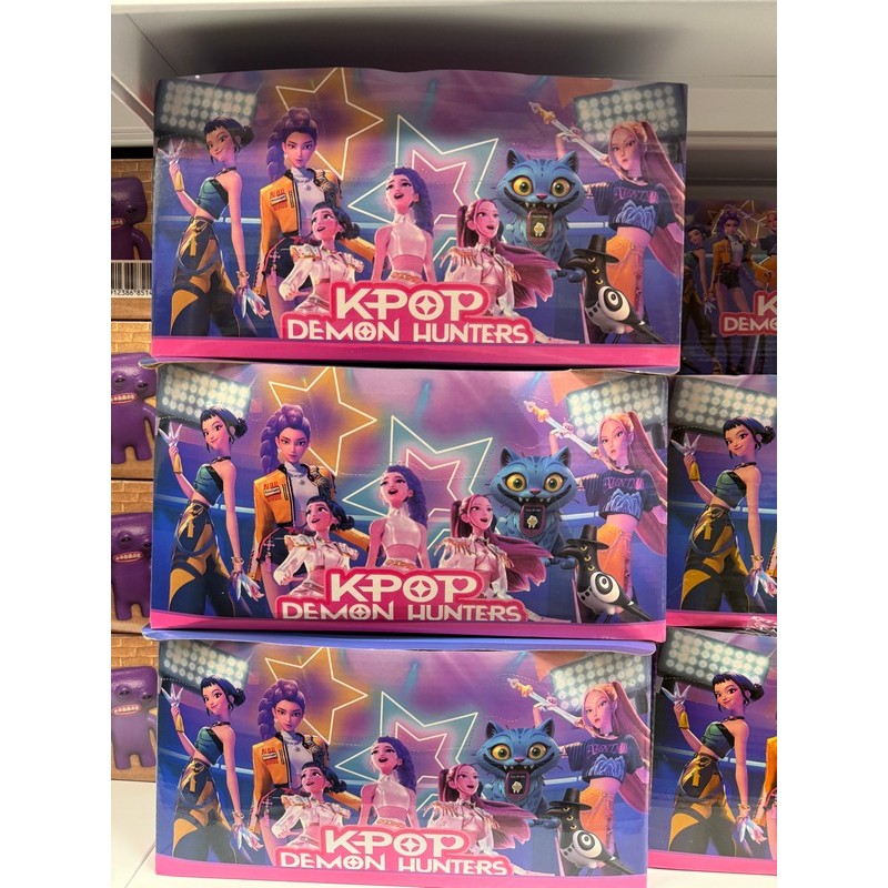 FIGURKI KPOP