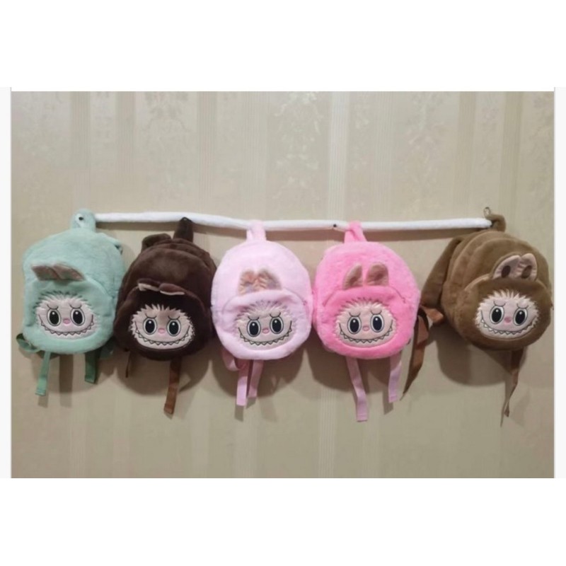 PLECAK LABUBU