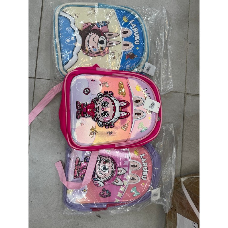 PLECAK LABUBU