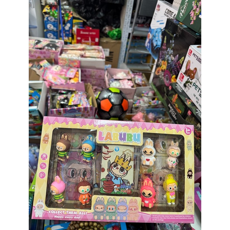 ZABAWKA FIGURKI